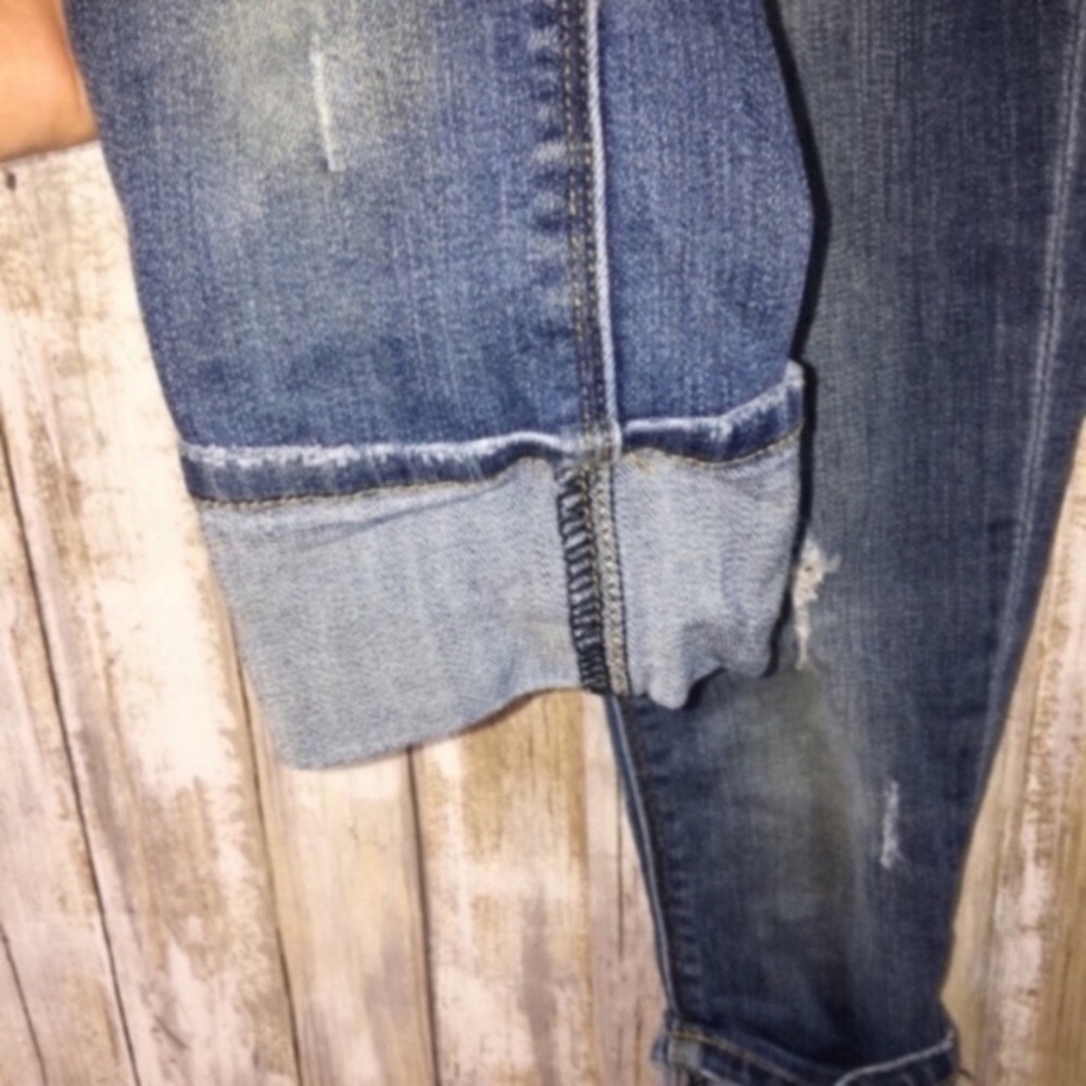 Hudson Kids Lightly Distressed Cuffed Jeans - Picture 4 of 7